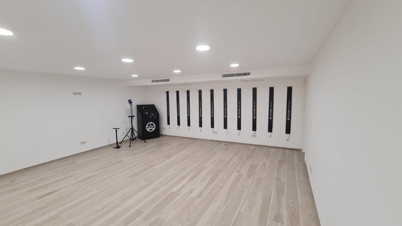 圣米克尔小酒店 Calonge  外观 照片